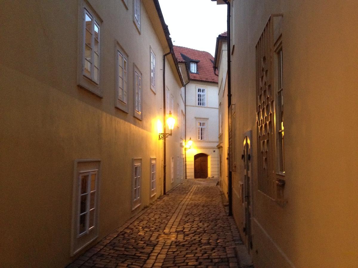 Old Town Basement Apartment Prague Exterior photo